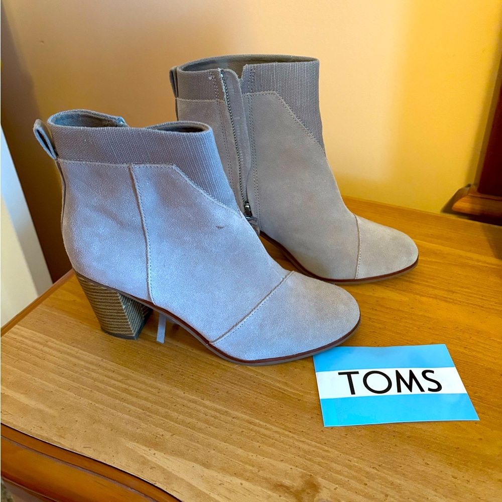 Tom’s suede booties